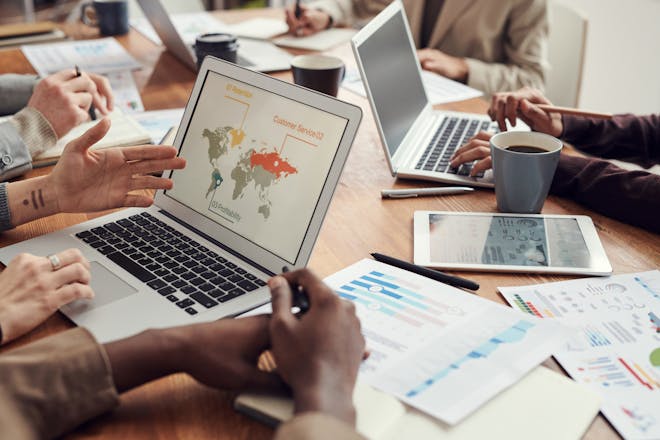 Complete IT collaborating with an internal IT team to deliver co-managed support